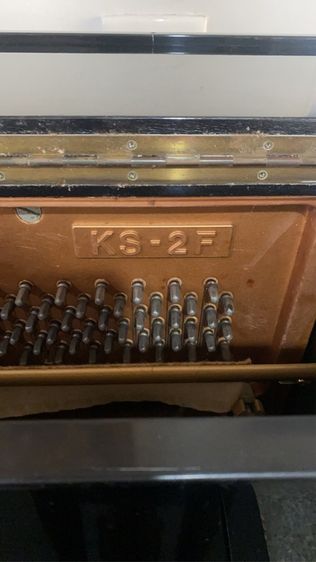 เปียโนมือสอง upright ยี่ห้อ Kawai รุ่น KS-2F