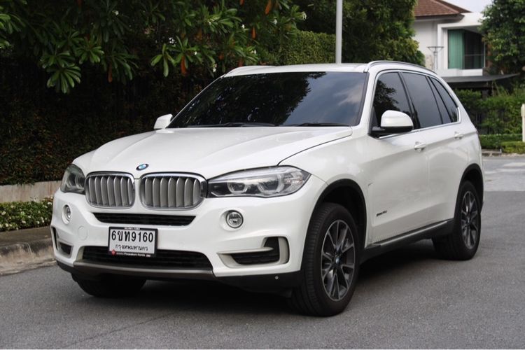 BMW X5 2015 2.0 sDrive25d Utility-car ดีเซล เกียร์อัตโนมัติ ขาว รูปที่ 3