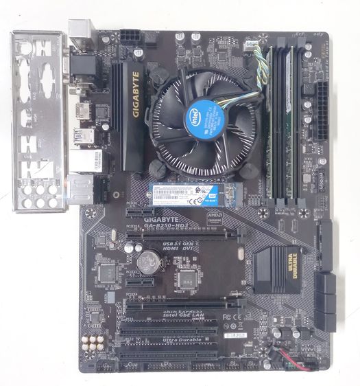 Intel CORE i5 Gen7 7500 เมนบอร์ด 1151 GIGABYTE GA-B250-HD3 SSD WD 250GB RAM DDR4 8GB