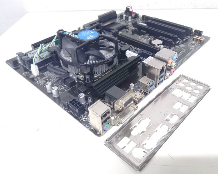 Intel CORE i5 Gen7 7500 เมนบอร์ด 1151 GIGABYTE GA-B250-HD3 SSD WD 250GB RAM DDR4 8GB รูปที่ 4