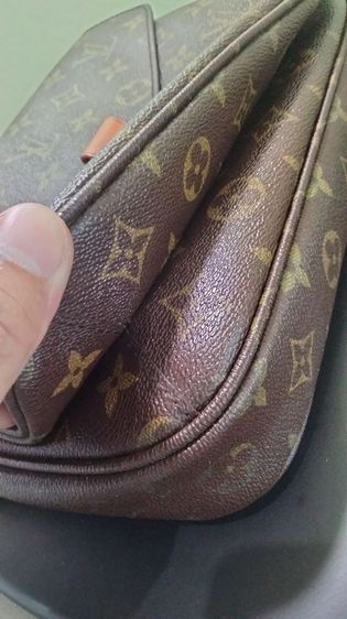 ขาย Louis Vuitton Monogram Pochette Metis

 รูปที่ 5