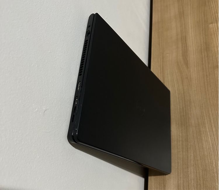 Notebook มือสอง Dell Inspiron 5468  แรม16GB Hdd 1000GB โน้ตบุค Dell Inspiron 5468 รูปที่ 6