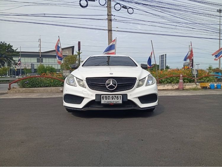 Mercedes-Benz E-Class 2011 E200 Sedan เบนซิน ไม่ติดแก๊ส เกียร์อัตโนมัติ ขาว รูปที่ 3