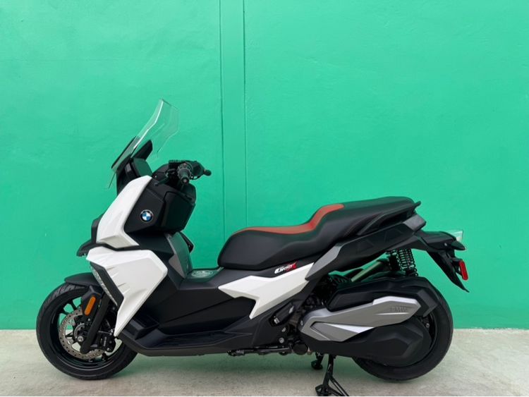 BMW C400X สีขาว ปี19จด22 วิ่ง10,000โล รูปที่ 15