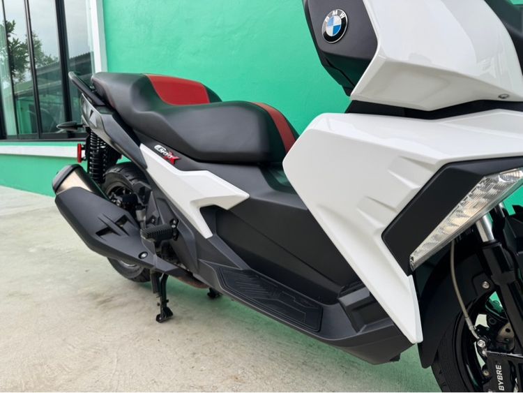 BMW C400X สีขาว ปี19จด22 วิ่ง10,000โล รูปที่ 8
