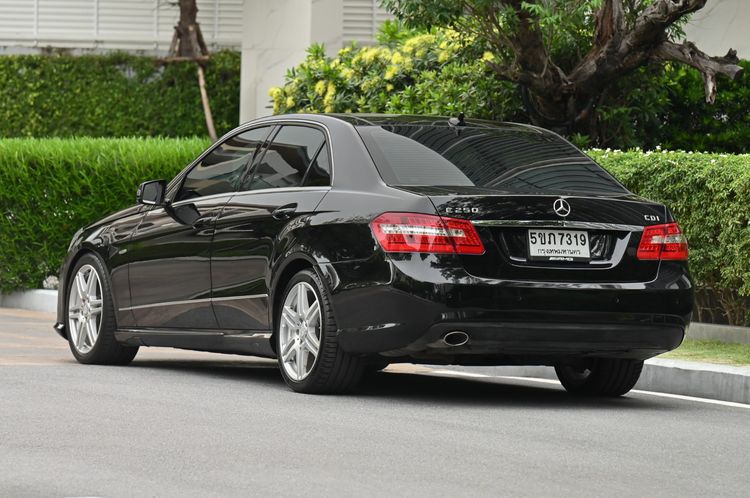 Mercedes-Benz E-Class 2011 E250 CDI Sedan ดีเซล ไม่ติดแก๊ส เกียร์อัตโนมัติ ดำ รูปที่ 3