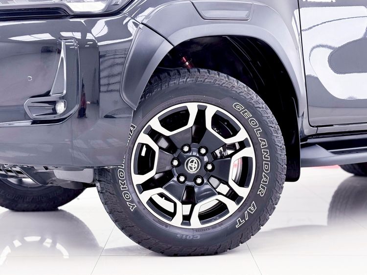Toyota Hilux Revo 2022 Double Cab 2.4 Mid Prerunner Pickup ดีเซล ไม่ติดแก๊ส เกียร์อัตโนมัติ ดำ รูปที่ 4
