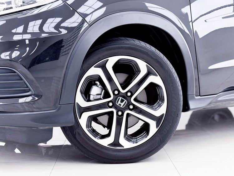 Honda HR-V 2020 1.8 E Utility-car เบนซิน ไม่ติดแก๊ส เกียร์อัตโนมัติ ดำ รูปที่ 4