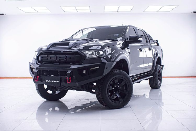 รถ Ford Ranger 2.0 Hi-Rider Limited สี ดำ