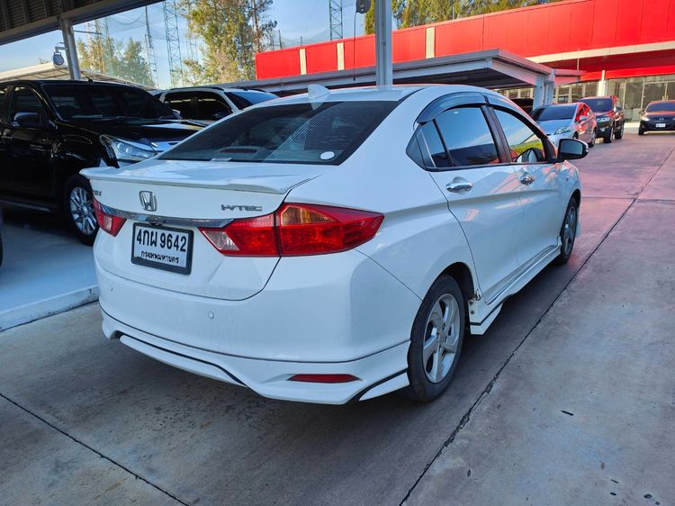 Honda City 2015 1.5 V Plus i-VTEC Sedan เบนซิน ไม่ติดแก๊ส เกียร์อัตโนมัติ ขาว รูปที่ 4