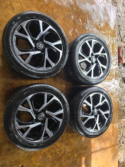 215 ล้อCHR5รู114พร้อมยางtoyo