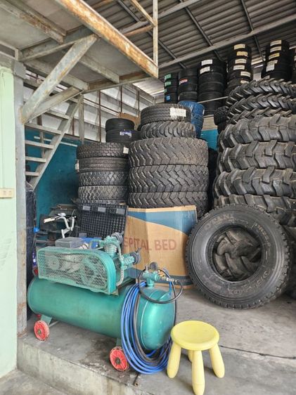 ขายเหมายางทั้งหมด เครื่องถ่วงล้อ ลิฟท์ยกสี่เสา แม่แรง ปั้มลม เครื่องเติมลมไนโตรเจน แถมรถกะบะตอนเดียวยี่ห้อทาทา รูปที่ 2