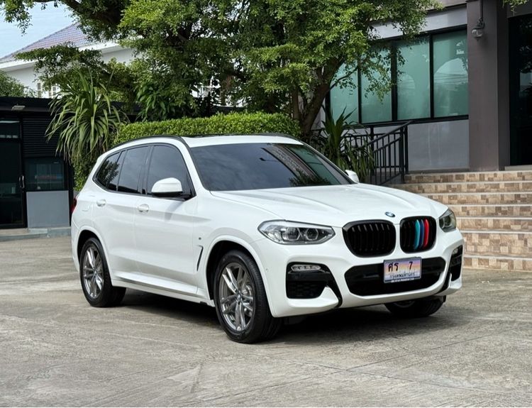 รถ BMW X3 2.0 xDrive20d 4WD สี ขาว