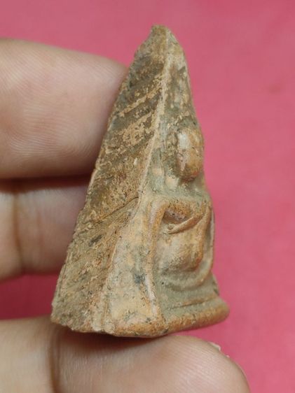 พระนางพญา รูปที่ 3