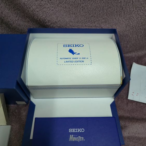 Seiko SKZ331K1 Snow Monster Limited Edition รูปที่ 4