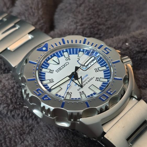 Seiko SKZ331K1 Snow Monster Limited Edition รูปที่ 12