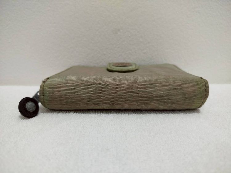 (ของแท้) กระเป๋าสตางค์ KIPLING สีเขียวเทา. รูปที่ 3