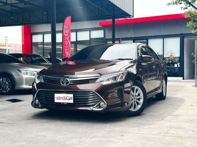 Toyota Camry 2015 2.0 G Sedan เบนซิน เกียร์อัตโนมัติ น้ำตาล