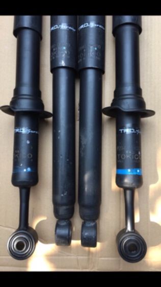 โช๊ค TRD TOYOTA ฟอจูนเนอร ปี 2004 ถึง 2015 รูปที่ 2