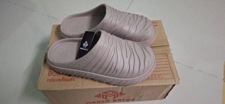 รองเท้า รูปที่ 4