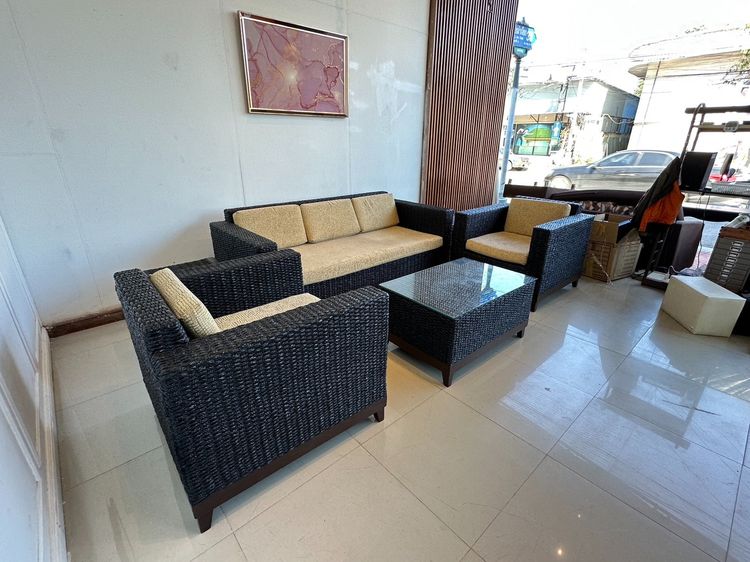 ชุดรับแขกผักตบ 4 ที่นั่ง โต๊ะกลางท็อปกระจกสีดำ พร้อมโต๊ะข้าง รูปที่ 3