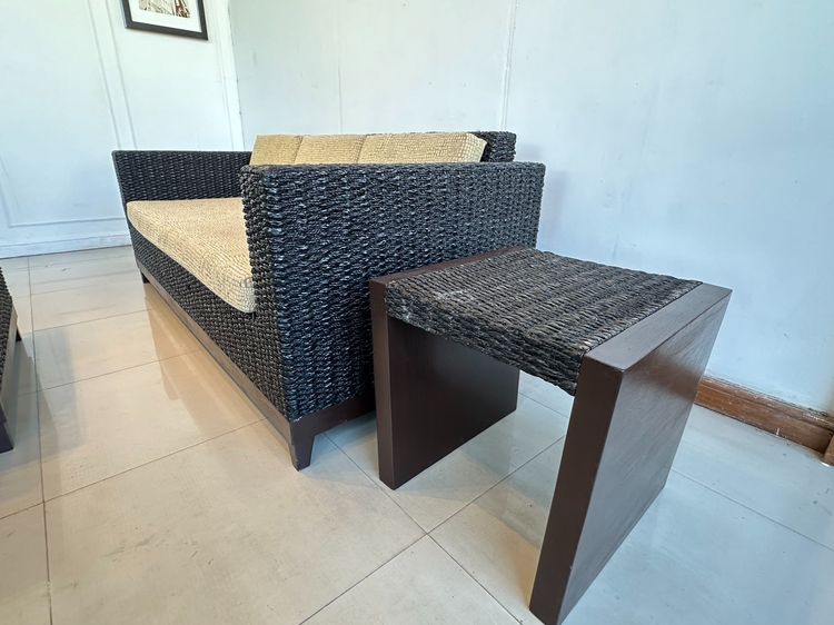 ชุดรับแขกผักตบ 4 ที่นั่ง โต๊ะกลางท็อปกระจกสีดำ พร้อมโต๊ะข้าง รูปที่ 7