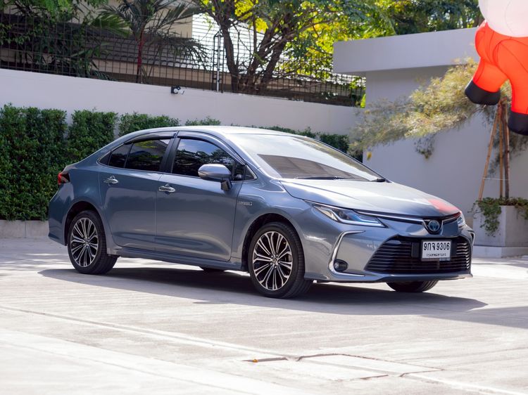 Toyota Altis 2019 1.8 Hybrid High Sedan ไฮบริด ไม่ติดแก๊ส เกียร์อัตโนมัติ เทา