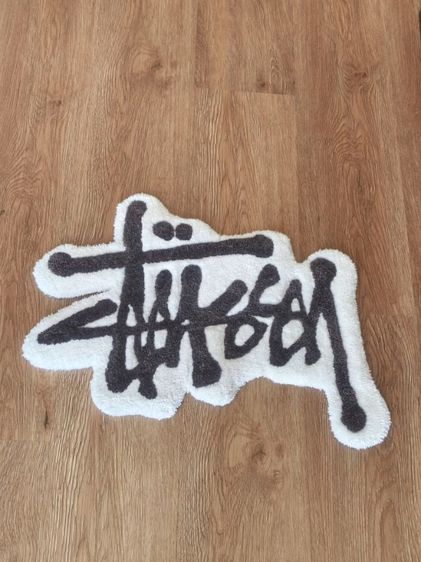 ไหมพรมแต่งห้อง Hands made ลาย stüssy  รูปที่ 2