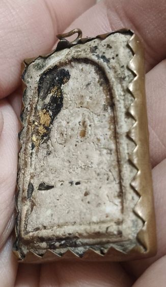 พระสมเด็จวัดระฆังเก่า มวลสารชัดเจน สภาพใช้ รูปที่ 3