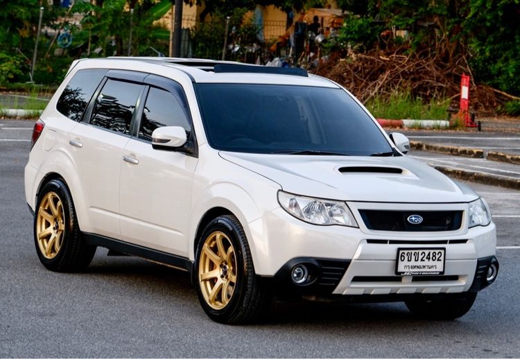 Subaru Forester 2014 2.0 XT 4WD Sedan เบนซิน ไม่ติดแก๊ส เกียร์อัตโนมัติ ขาว รูปที่ 3