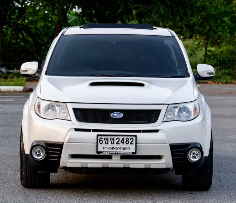 Subaru Forester 2014 2.0 XT 4WD Sedan เบนซิน ไม่ติดแก๊ส เกียร์อัตโนมัติ ขาว รูปที่ 2