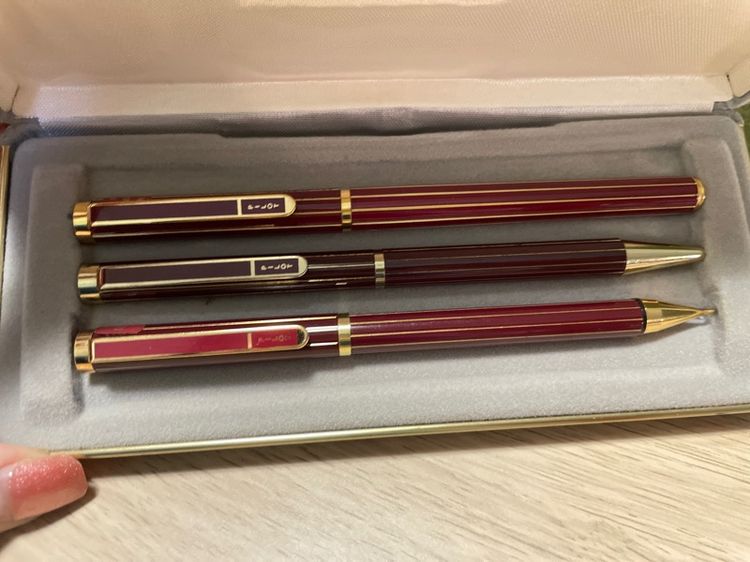 ปากกาและดินสอ pilot รูปที่ 2