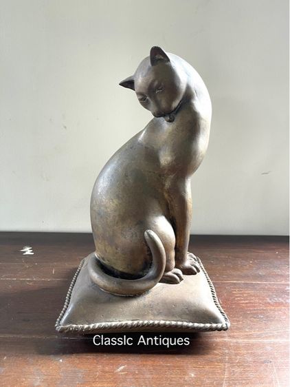 รูปปั้น แมว ทองเหลืองสะสม