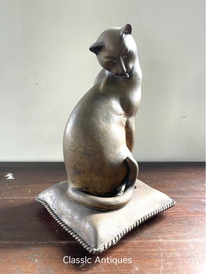 รูปปั้น แมว ทองเหลืองสะสม รูปที่ 7