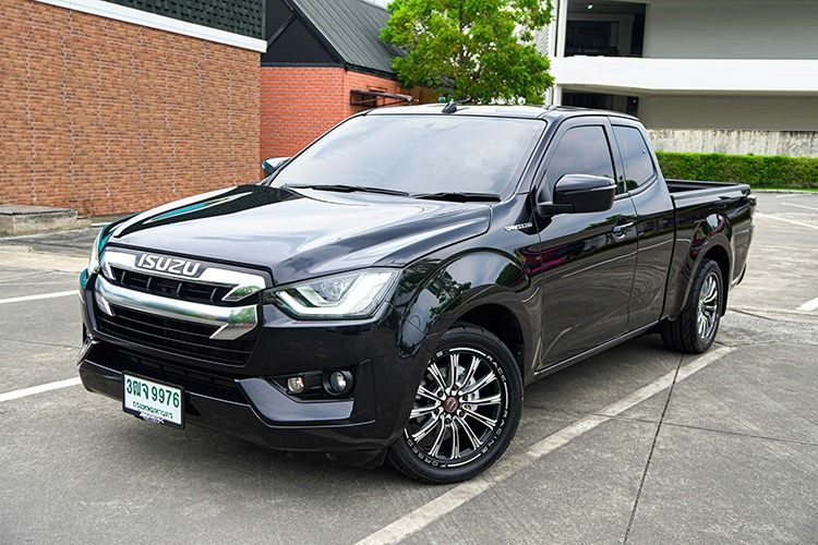 รถ Isuzu D-MAX 1.9 L สี ดำ