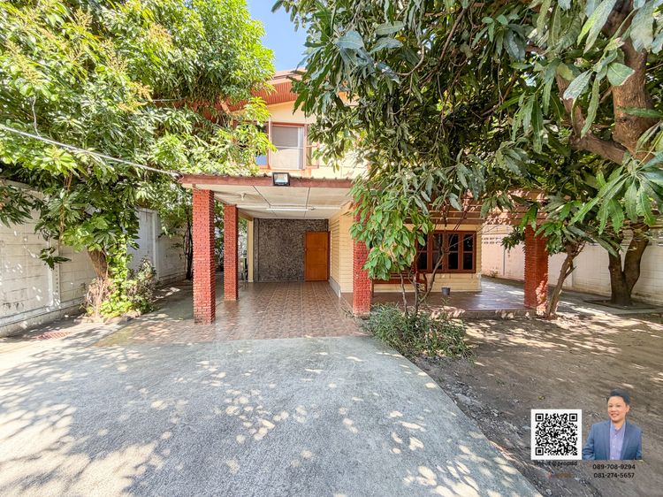 ไม่มี Rare Find in Ekkamai บ้านเดี่ยวใจกลางสุขุมวิท ที่ดินใหญ่ ราคาต่ำกว่าตลาด รูปที่ 2