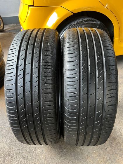 ยาง KUMHO 215 60 16 คู่ 800 บาท ไม่ปะ