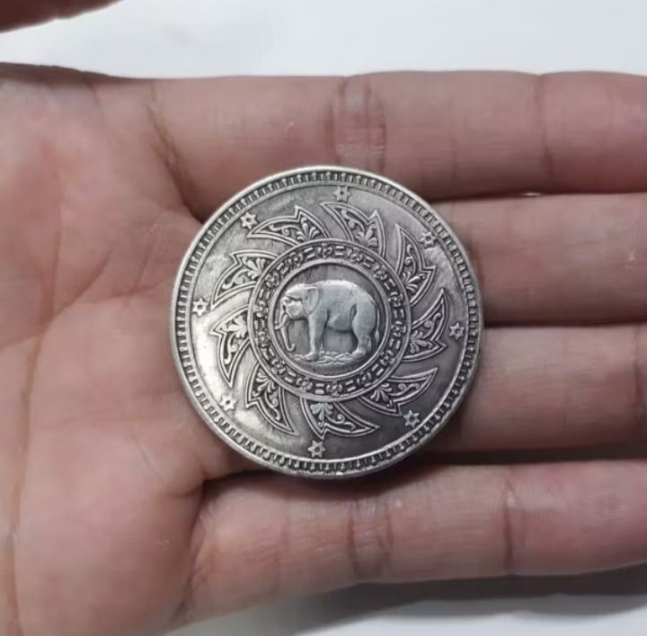 เหรียญเศวตฉัตรประจำรัชกาล เหรียญครูเพื่อสะสมศึกษา อีกด้านช้างธรรมจักร งานเก่า รูปที่ 2