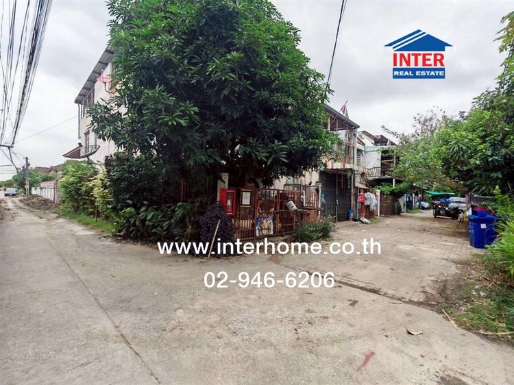 ทาวน์เฮ้าส์ 2 ชั้น 23 ตร.ว. หมู่บ้านศรีบัณฑิต การ์เด้นท์วิลล์ ถนนบางกรวย-ไทรน้อย บางกรวย นนทบุรี