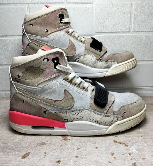 รองเท้ากีฬามือสอง Nike Jordan เบอร์ 42 ยาว 26.5cm .สภาพดี พร้อมใช้งาน รูปที่ 2