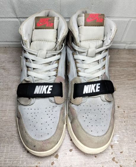 รองเท้ากีฬามือสอง Nike Jordan เบอร์ 42 ยาว 26.5cm .สภาพดี พร้อมใช้งาน รูปที่ 3