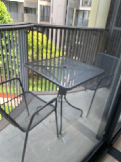 เก้าอี้นั่งในสนาม