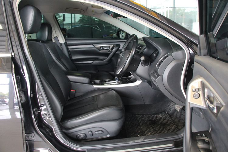 Nissan Teana 2016 2.0 XL Sedan เบนซิน ไม่ติดแก๊ส เกียร์อัตโนมัติ ดำ รูปที่ 3