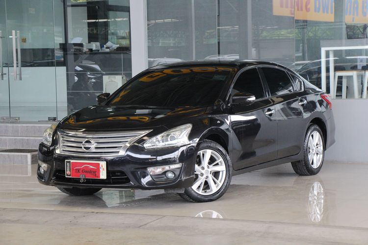 รถ Nissan Teana 2.0 XL สี ดำ
