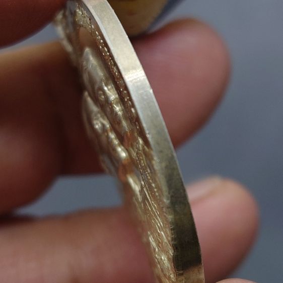 เหรียญที่ระลึกประดับแพร เสด็จประพาสยุโรป (บล็อกนอก) พิมพ์ใหญ่ ปี2503 รูปที่ 5