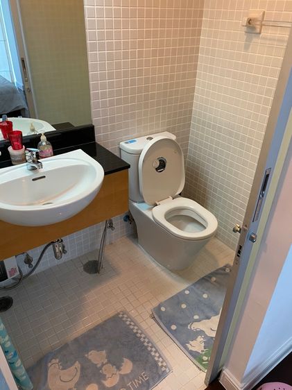 ตกแต่งครบ ขายคอนโด ริมทะเลหัวหิน เนื้อที่ 64 ตารางเมตร ชั้น 3 อาคาร 1 ตึกแรก(ติดทะเล)ลงมาเจอสระว่ายน้ำและทะเล รูปที่ 3