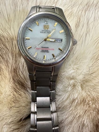 อื่นๆ เงิน นาฬิกา