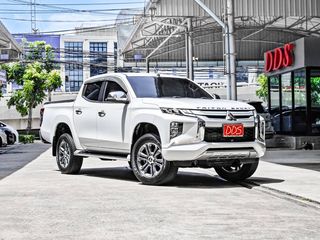 Mitsubishi Triton Plus Double Cab 2.4 GT ปี 2021 รถมือเดียวออกห้าง สภาพสวยมาก