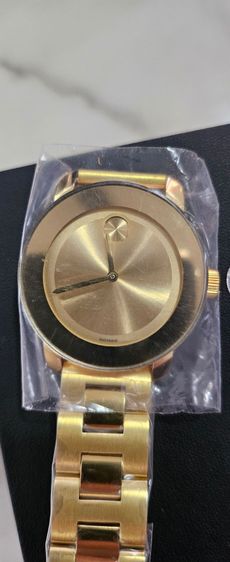 ปล่อยนาฬิกา movado 15000 ซื้อมา 30,xxxx ยังไม่เคยใส่ค่ะ อุปกรณ์ครบ ราคาต่อรองได้นะคะ