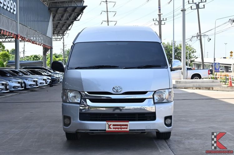 Toyota Commuter 2019 3.0 Van ดีเซล ไม่ติดแก๊ส เกียร์ธรรมดา บรอนซ์เงิน รูปที่ 2